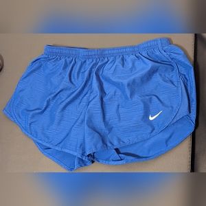 Nike Dri Fit NWOT Shorts Medium